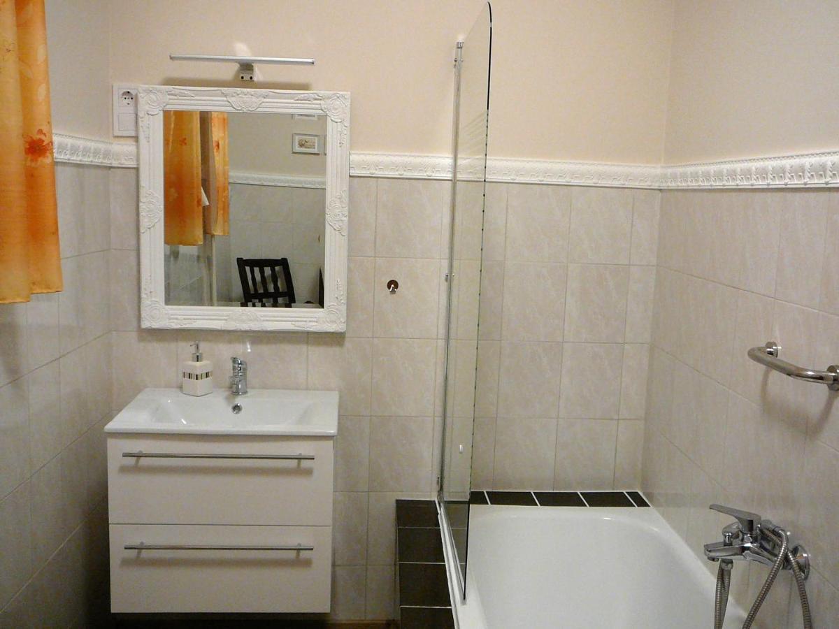 Dunakanyar Apartment Tahitófalu Екстериор снимка