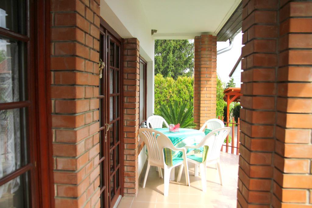 Dunakanyar Apartment Tahitófalu Екстериор снимка