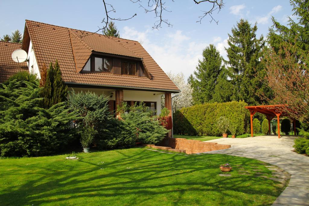 Dunakanyar Apartment Tahitófalu Екстериор снимка